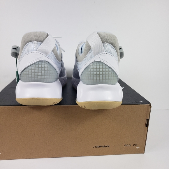 Women's Jordan MA2 White Size US 9 CW5992-102 - Picture 3 of 8